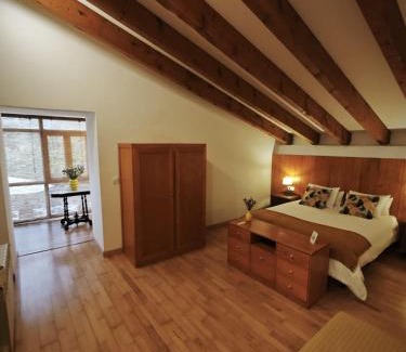 Vila de Cruces House | Casa O Cruceiro de Aguiar