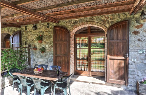 Pomarance Apartment | Casa Olivo Agriturismo Le Selvole - Tuscany