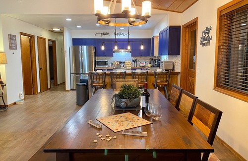 Heber Cabin | Casa on the Rocks | Open Floor Plan & Pet-friendly