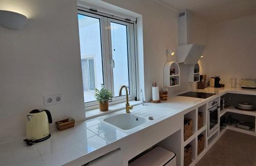 Lomo Quiebre Apartment | Casa Perla - Old Town Lux, BBQ & Terrace & Sea Views