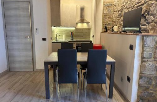 Castellina Marittima Apartment | Casa Poggivecchi