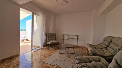 Castillo del Romeral House | Casa Polita