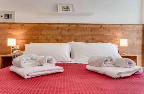 Villamarina Hotel | Casa Portofino Rooms&Breakfast