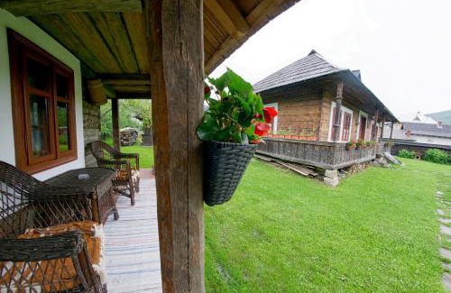 Vama House | Casa Povestilor din Bucovina