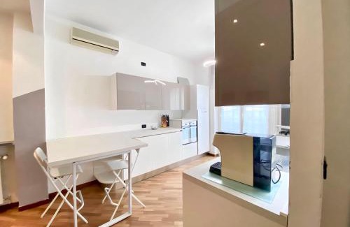 Pra' Apartment | Casa Pra' - Vicino Mare Ristrutturata con Balcone