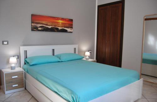 Sferracavallo Apartment | Casa Punta Barcarello, Sferracavallo fronte mare e tramonti da sogno, a due passi dalla splendida spiaggia di Mondello