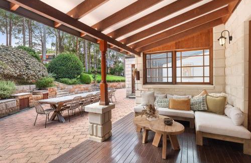 Picketts Valley House | Casa Queenie