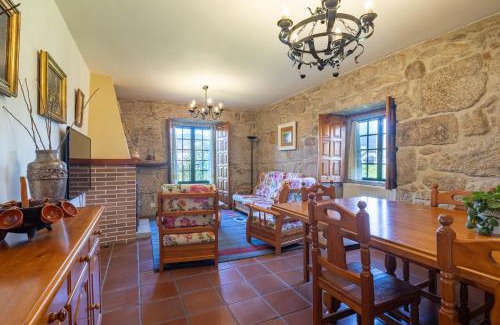 Areas House | Casa Rectoral entera