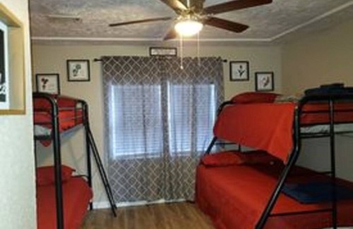 Marshall House | Casa Rex - excellent wifi and just 15 minutes from the Buffalo River