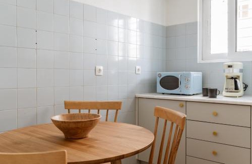 Palaio Faliro Apartment | Casa Riviera-Newly Renov 2Br Luxury Apt near Sea