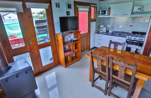 Dina Huapi House | Casa Roja