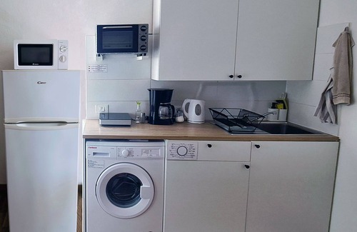 Tias Resort | Casa Roja - Small holiday complex pool in the centre of Tias