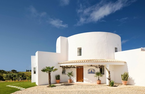 Salema Villa | Casa Rosa dos Ventos