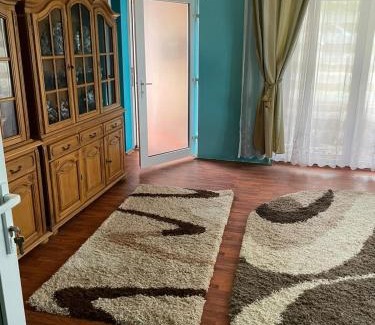 Cetariu House | Casa Rosi - Oradea