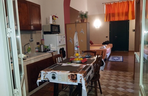 Corso dei Mille - Sant'Erasmo Apartment | Casa Ròtre in the Historic Center of Palermo
