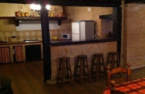 Campillo de Altobuey Cottage | Casa Rural Abuelo Perico for 14 people