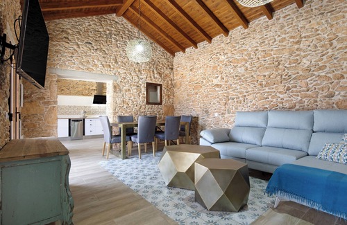 Tiscamanita House | Casa Rural Berrenda with Sea Views, Private Terrace and Wi-Fi