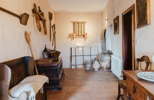Pals House | Casa rural con jacuzzi en centro histórico de Pals