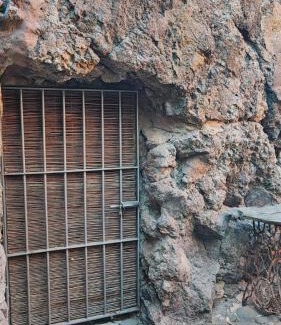 Barranco del Pinar House | CASA RURAL CON PISCINA PRIVADA El ROBLE