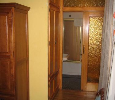 Almaden House | Casa Rural El Patio