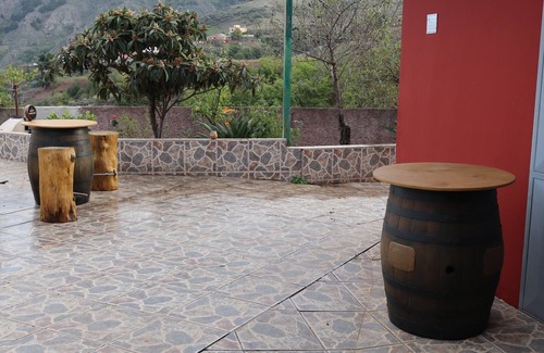 Vega de San Mateo Cottage | Casa Rural en San Mateo, con Finca Propia