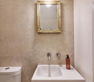 Trieste Old Town Apartment | Casa Saba Trieste Luxury Apartment with terrace