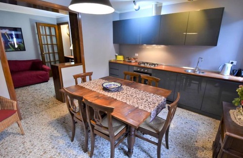 Dorsoduro Apartment | Casa San Vio by Interhome