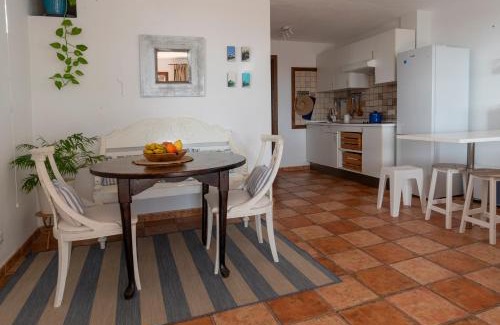 Tabayesco Apartment | Casa SocAire. Naturaleza, mar, paz, relax.