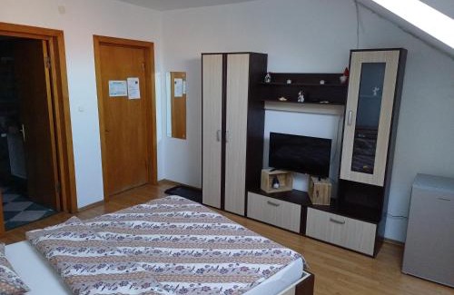 Lazaret House | Casa Spatar