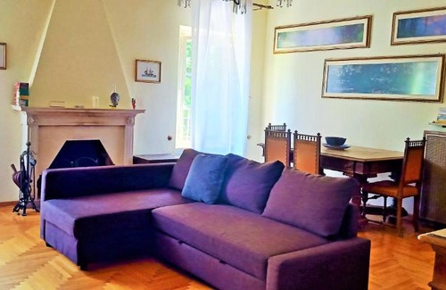 Mernico House | Casa sul Parco di Villa Rubini