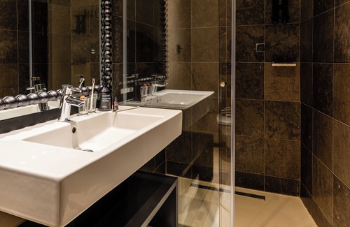 Sao Cristovao e Sao Lourenco Hotel | Casa Teva Lisboa Boutique Hotel by chic&basic