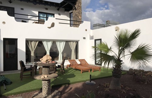 Corralejo Apartment | Casa Torana - beautiful apartment with large terrace