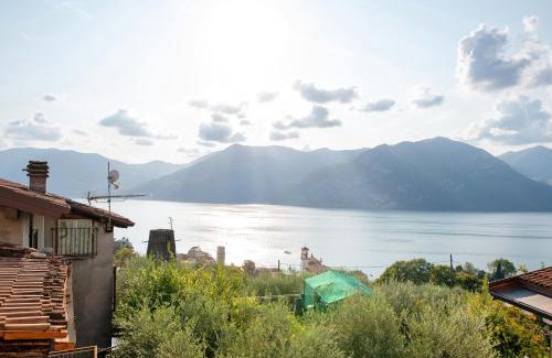 Marone House | Casa tua Alla Torre- Lago Di Iseo