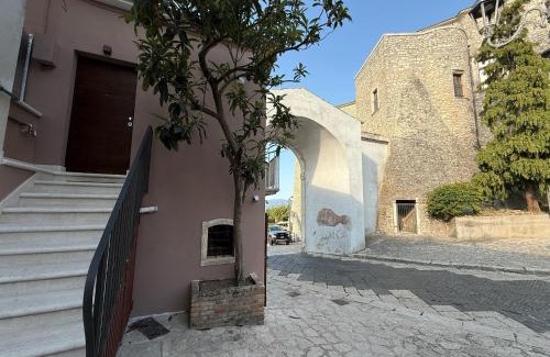 Montemiletto House | Casa Vacanza IsaCla al Castello