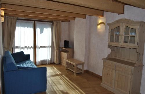 Chiesa in Valmalenco Apartment | Casa Vacanza La Rocca