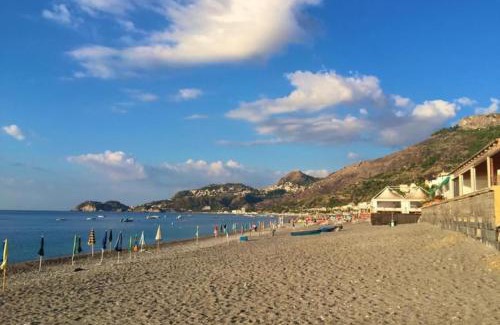 Letojanni House | Casa vacanze A Milorda