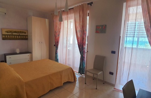 Castel Di Tusa Bed & Breakfast | Casa Vacanze Due Passi e il Mare