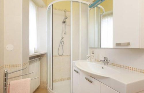 Mondavio House | Casa Vacanze Wellness La Rocca