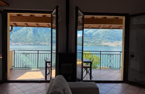 Lezzeno House | casa Venere lake view terrace
