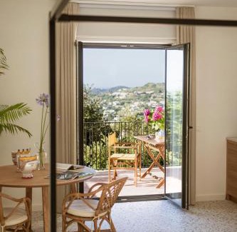 Panza Apartment | Casa Via Costa