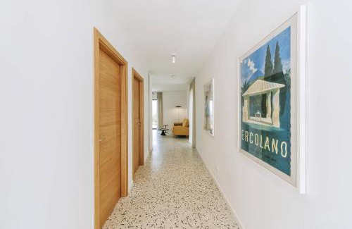 Panza Apartment | Casa Via Costa