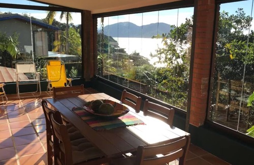 Itamambuca Villa | Casa Vista Mar Praia do Pulso Ubatuba
