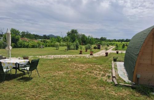 Corno di Rosazzo Apartment | Casa Zafferano - apartment with garden