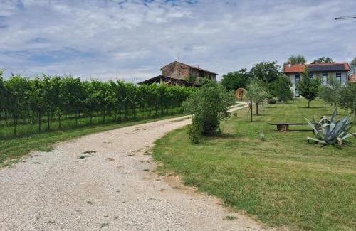 Corno di Rosazzo Apartment | Casa Zafferano - apartment with garden