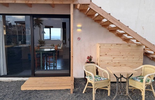 Tinajo Apartment | Casa Zenith, a new loft for 2 people with great views