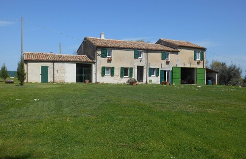 Ponte Rio House | Casal Ferriano - Typical Marche farmhouse