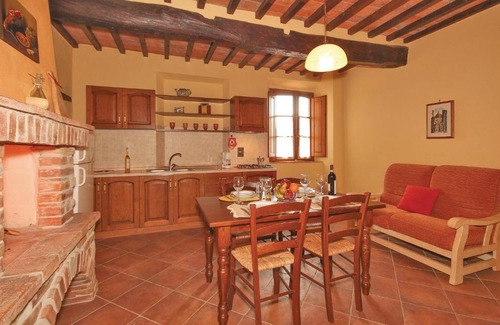 Montaione Apartment | Casale Del Borgo 12