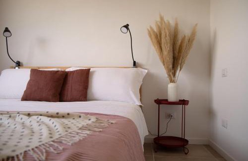 Belvedere Ostrense House | Casale Medi - Nuove ed eleganti case con giardino, vista e piscina condivisa