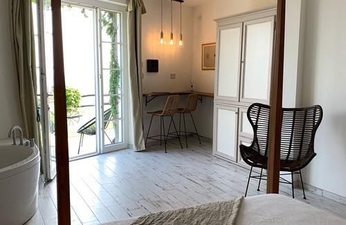 Cardona Bed & Breakfast | Casale Osvalda