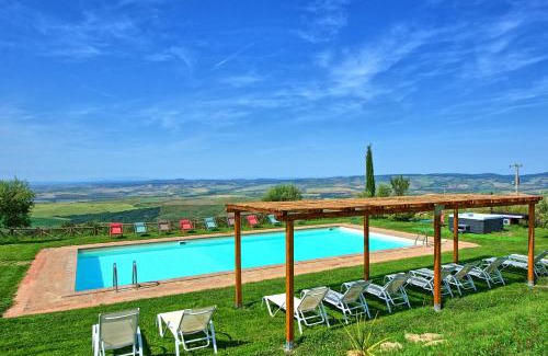 Castiglione d'Orcia Villa | Casale Santa Francesca by PosarelliVillas